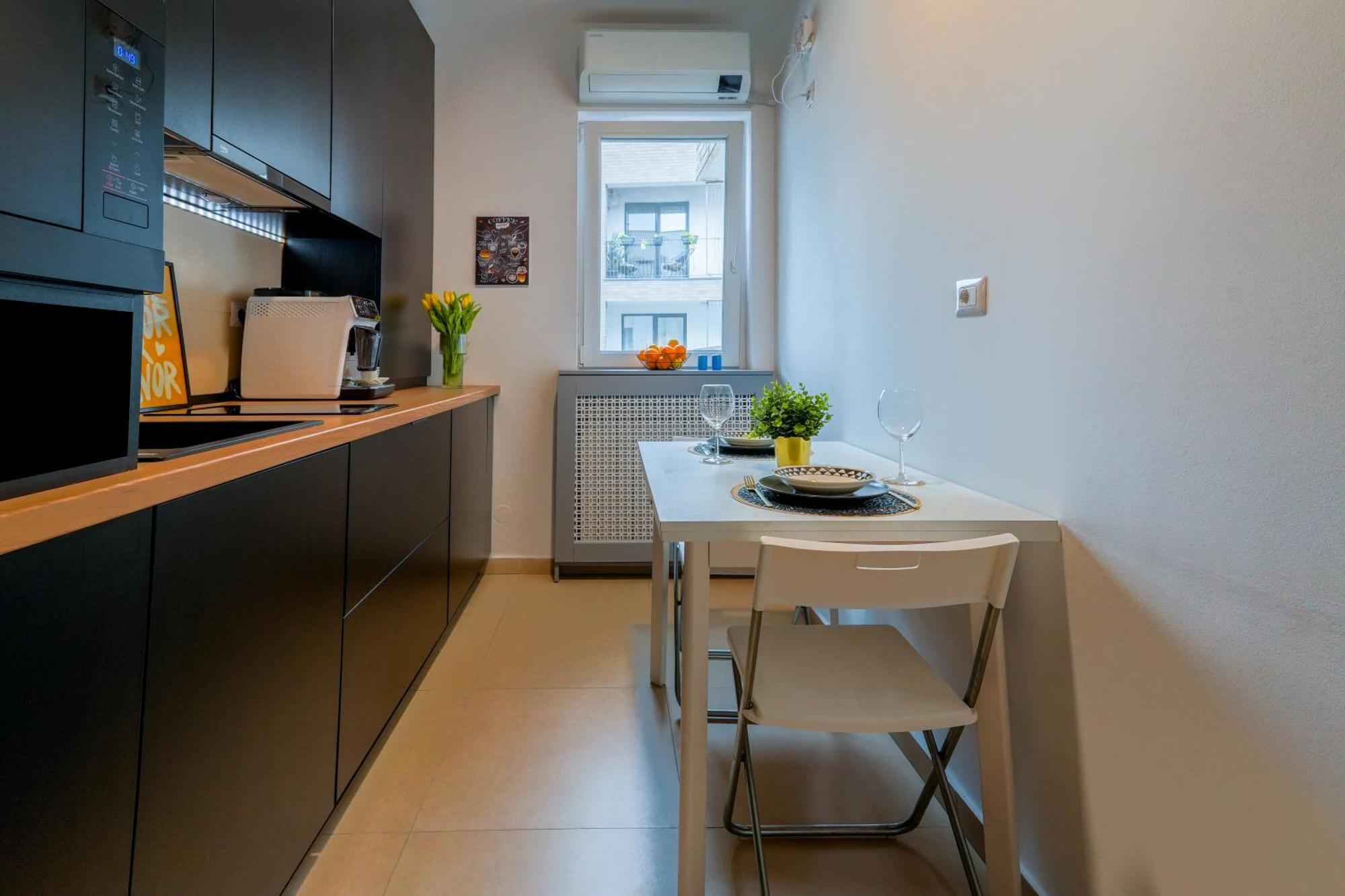 Ana - Cozy & Quiet With Balcony & Garden View Apartamento